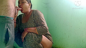 Desi Fucking Girl In Toilet Fuck With Cousin Boy