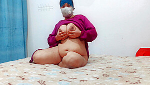 Valentine’s Day – Paki Girl Shows Big Tits