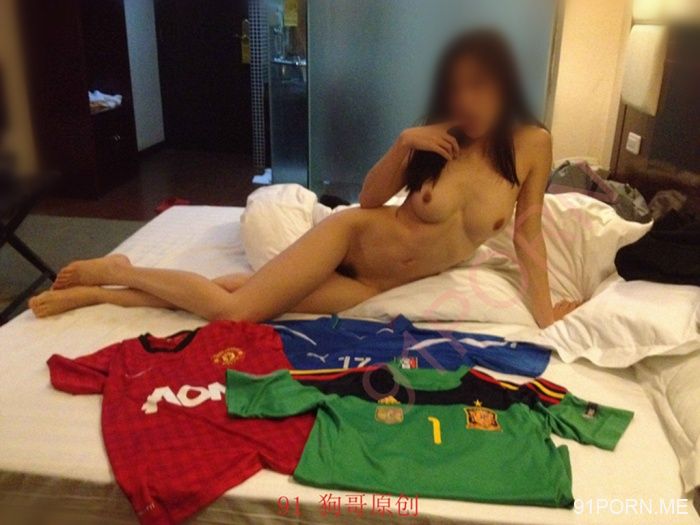 90极品骚女友第三季——狂操足球宝贝